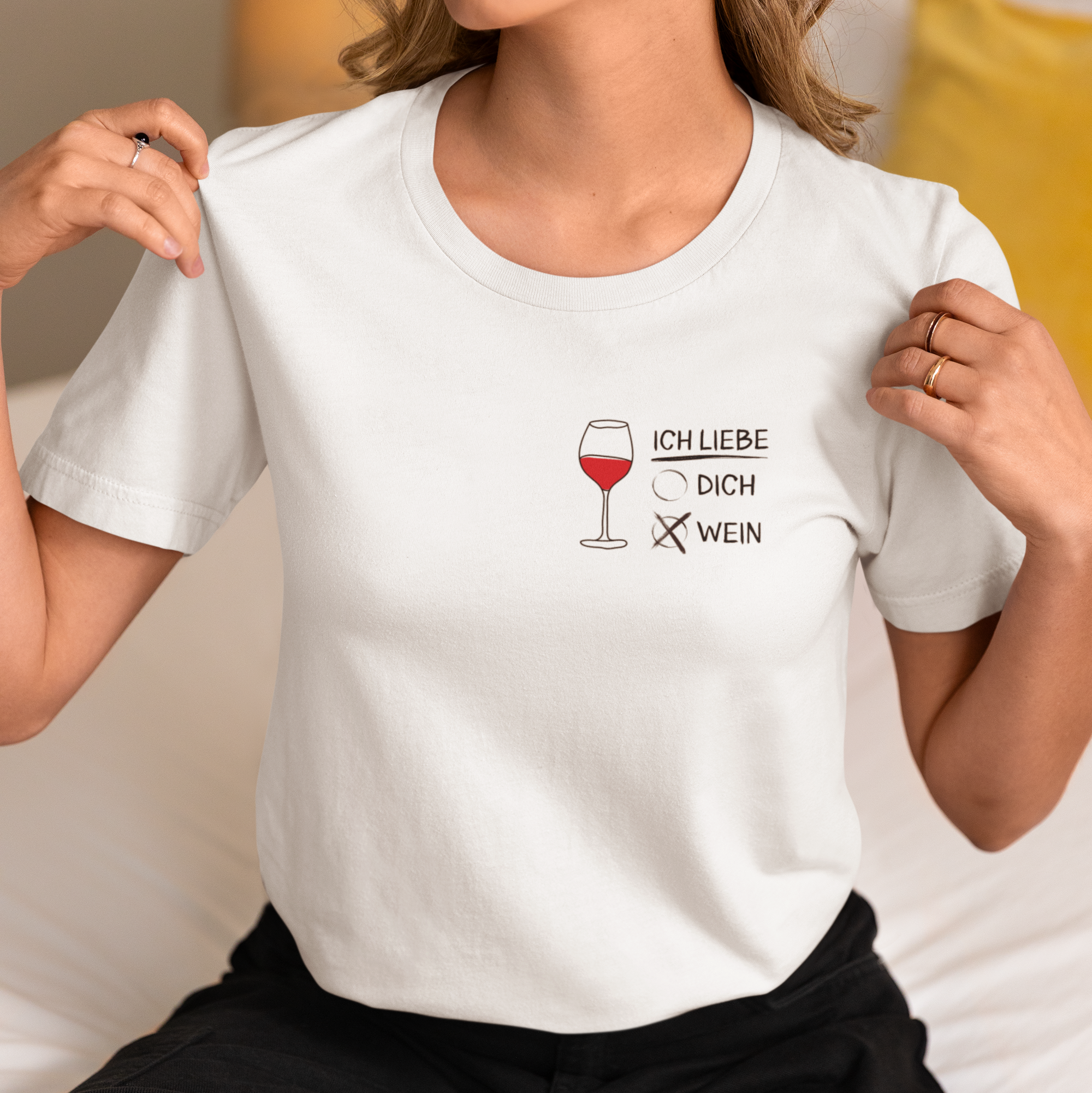 ICH LIEBE WEIN - Premium Damenshirt